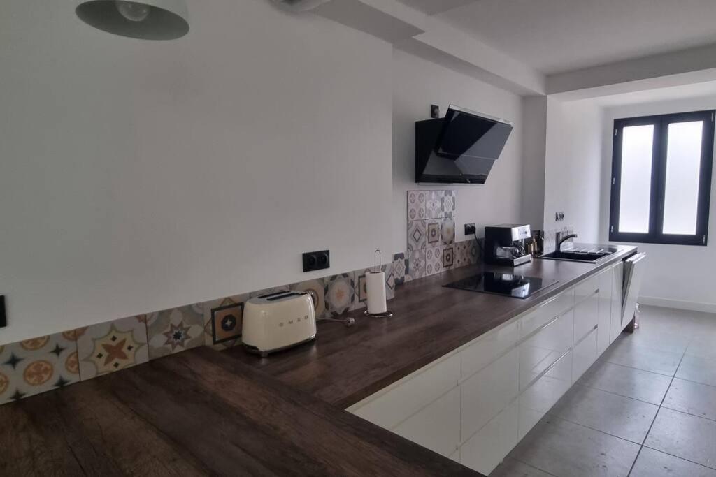 Maison De Ville Toute Equipee Fronton Екстер'єр фото